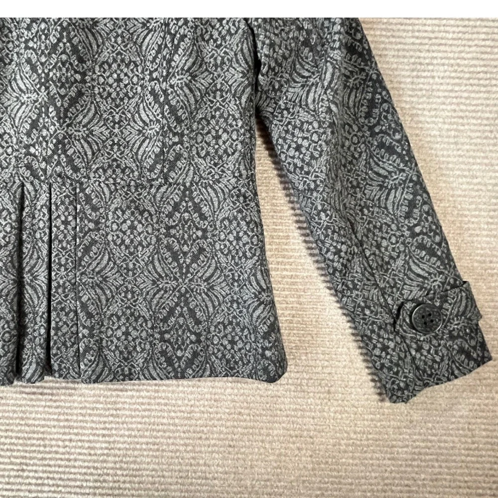 Coldwater Creek Womens Grey Black Damask Wool Blend Blazer Jacket Size 6 Pleated